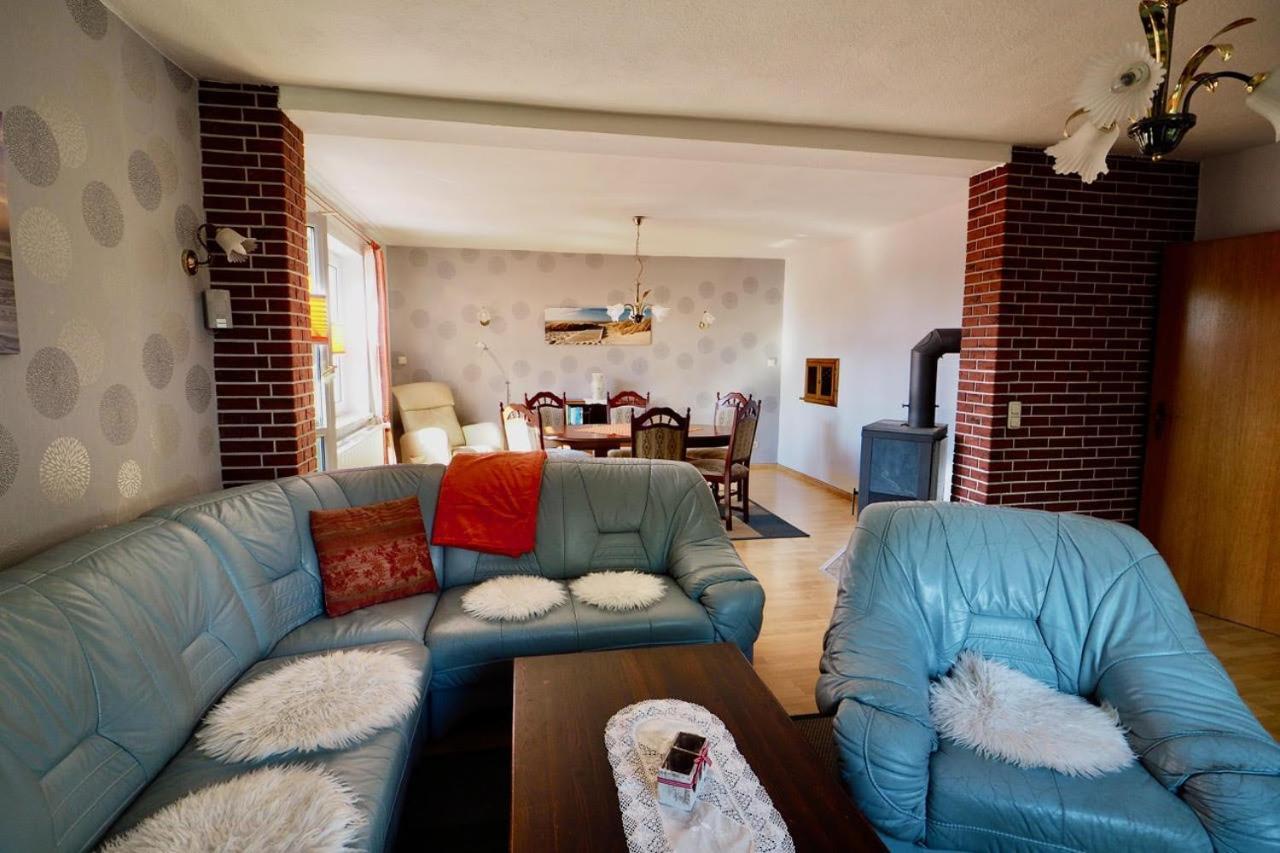 Ferienhaus Neumann - Ein Ganzes Haus Fuer Ihren Urlaub! Hessenburg Kültér fotó